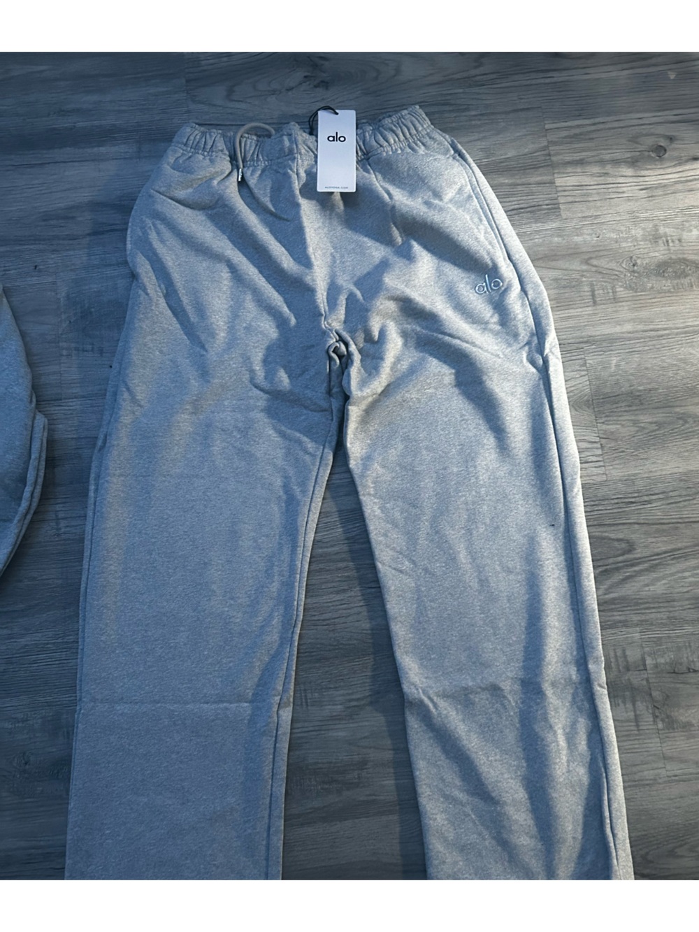 full alo set gray, medium size $